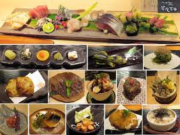 日本酒好きにはたまらない、種類豊富な肴がいっぱい！　料理に華を添える趣深い器の数々はオーナー自身が焼いたお手製！
