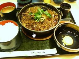 名古屋で、有名なお肉の専門店、スギモトのショップ！霜降りの甘い、松坂牛を使ったすき焼き・しゃぶしゃぶはとろける旨さ！